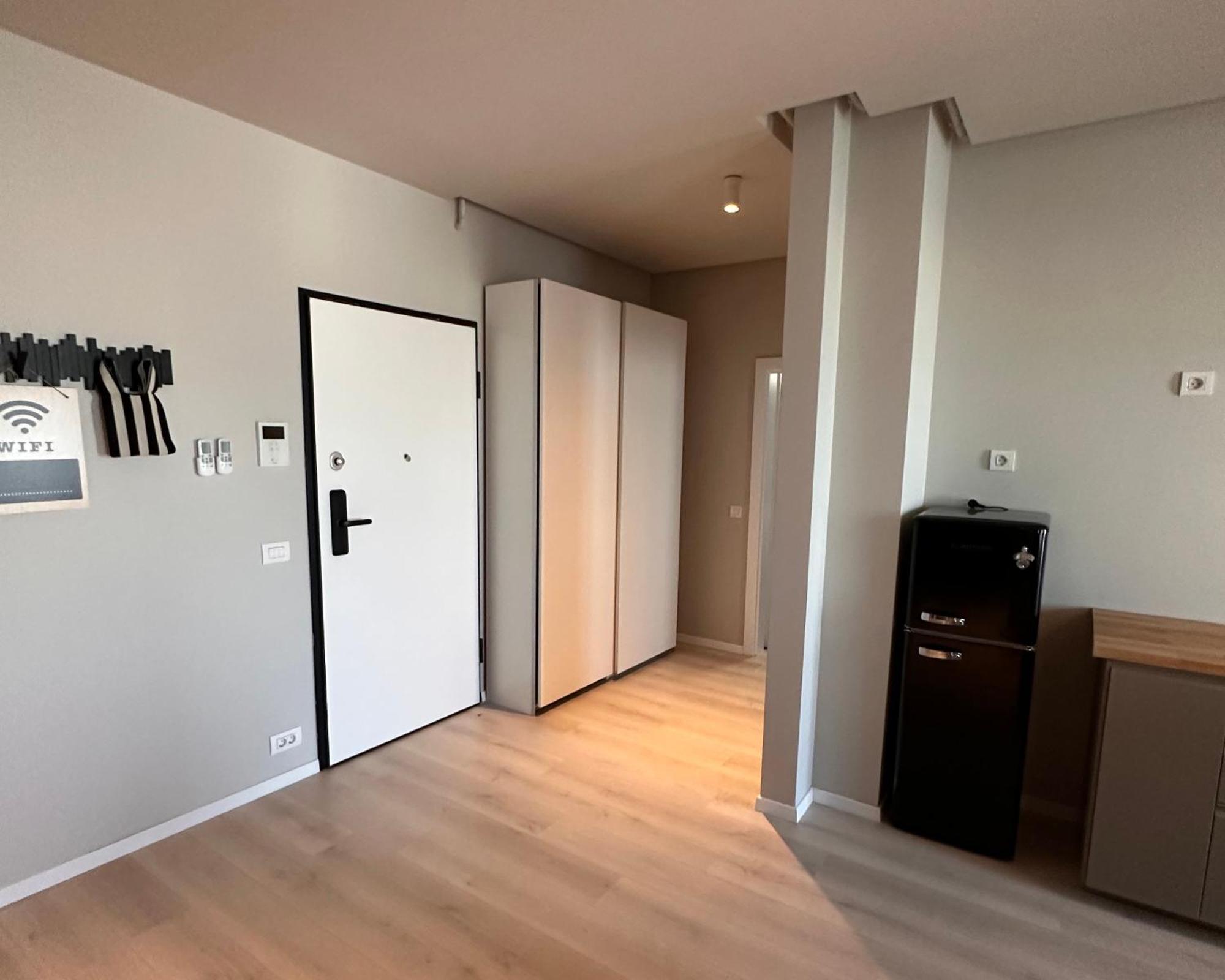 Silvia B&B Бухарест Экстерьер фото